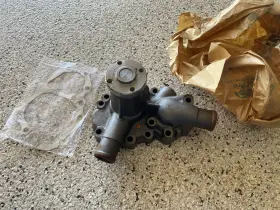 A-sba145017300 A&i New Water Pump For Ford