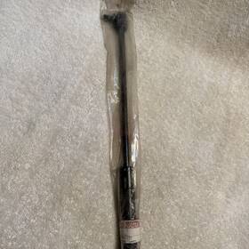 Agco 3904695m1 Gas Strut Massey Ferguson 4320 4325 4335 4345 4355 4360 4370 8250