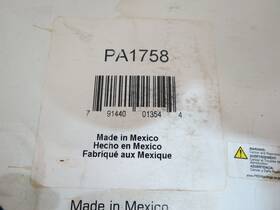 Baldwin Pa1758 Brand New Air Filter Nos - Torn Box