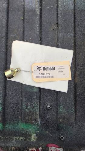 Bobcat 6589879 Genuine Pivot For Excavators New No Packaging