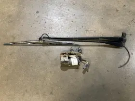 322848a1 Case 621c Wiper Motor - Used P/n