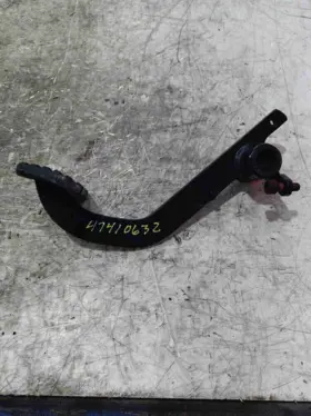 47410632 Case/case I.h. Pedal Clutch