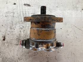 Case D135547 1845c Hydraulic Pump - Used P/n