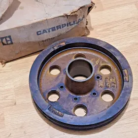 1p7122 Cat Caterpillar Fan Pulley Nos Tractor Farm Machinery Industrial Steampunk 1p7122 Cat Caterpillar Fan Pulley Nos Tractor Farm Machinery Industrial Steampunk