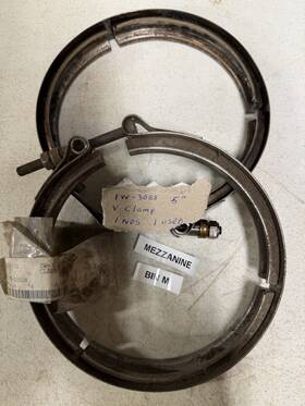 Cat 1w-3088 5 Inch V-clamp 1 Nos Used