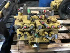 206-3338 Cat 314c Hydraulic Valve - Used P/n 2063338