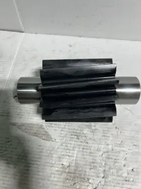 2w-6880 Cat Caterpillar Pump Gear Oem Part