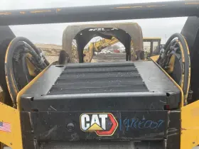 444-5999 Cat 262d3 Hood - Used P/n 4445999 444-5999 Cat 262d3 Hood - Used P/n 4445999
