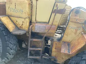5v-3198 Cat 930 Right/passenger Step - Used P/n 5v3198