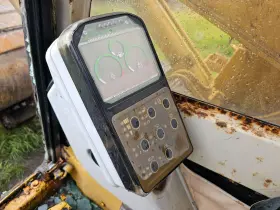 7y5500 Cat 325al Right/passenger Instrument Cluster - Used P/n