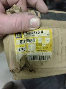 8d-8550 Cat Caterpillar O.e. Nos Harness Part # Brand New 8d-8550 Cat Caterpillar O.e. Nos Harness Part # Brand New