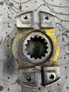 8m8628 Cat Caterpillar Flange 8m8628 Cat Caterpillar Flange