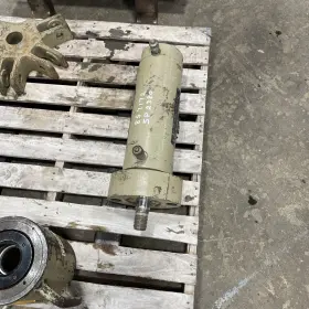 5p2380 Cat 8s7172 Caterpillar Cylinder Part Of Track Pin Pusher Arrangement Will Shp 5p2380 Cat 8s7172 Caterpillar Cylinder Part Of Track Pin Pusher Arrangement Will Shp