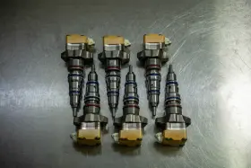 1601697 Caterpillar Replacement 6 Pcs Injector Fits 3126b Heui Reman Month Warranty 1601697 Caterpillar Replacement 6 Pcs Injector Fits 3126b Heui Reman Month Warranty