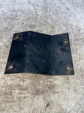 1968176c3 International Bracket-support Precleaner