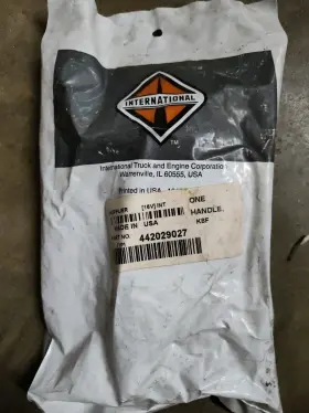 442029027 International Harvester Inside Handle Release Fits Case New Holland Oem