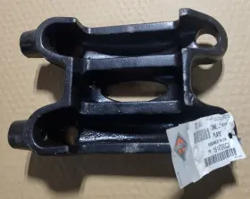 1514720c2 International Truck Navistar Brkt