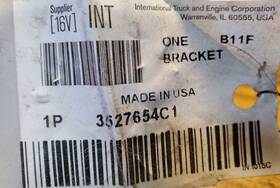 International Truck Replacement 3527654c1 Modulator Valve Front Mounting Bracket