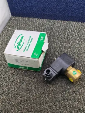 1323be25ct Jefferson 1/4-inch Npt 3-way 2-position Solenoid Valve 24v Dc 45 Psi 1323be25ct Jefferson 1/4-inch Npt 3-way 2-position Solenoid Valve 24v Dc 45 Psi