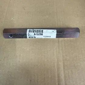 A75298 John Deere Rockshaft Drive Bar