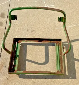 Aa4327r John Deere Used Seat Frame For A