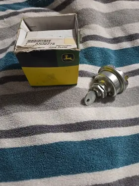 Ar30278 John Deere Ignition Switch One Key Fits Jd 4010 4020 500 600 1010 2010 3010 Ar30278 John Deere Ignition Switch One Key Fits Jd 4010 4020 500 600 1010 2010 3010