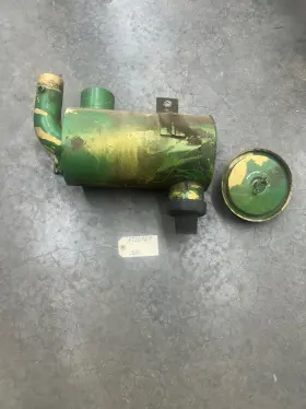At20727 John Deere 1020 Air Filter Canister
