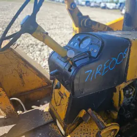 At33425 John Deere 500c Dash Panel - Used P/n