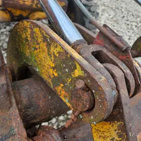 At37498 John Deere 500c Linkage - Used P/n At37498 John Deere 500c Linkage - Used P/n