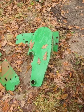 Aw30108 John Deere 510 Loader Mounting Frames