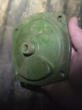 B3283r John Deere Tractor Governor Housing Bearing Cover Tach Adapter Nos B 50