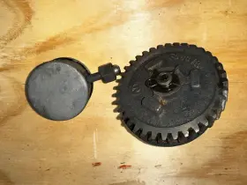 F3637 John Deere 720 730 820 830 Pony Oil Pump Drive Pick Up F3637 John Deere 720 730 820 830 Pony Oil Pump Drive Pick Up