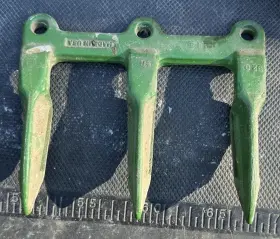 H153855 John Deere Assorted Triple Knife Guard - H153855 John Deere Assorted Triple Knife Guard -