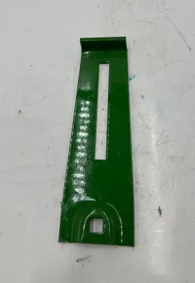 H229387 John Deere Idler Support Plate For 493 604c 607c 608fc 611c 616c H229387 John Deere Idler Support Plate For 493 604c 607c 608fc 611c 616c