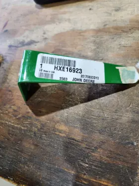 Hxe16923 John Deere Oem Engine Side Rotary Screen Gauge