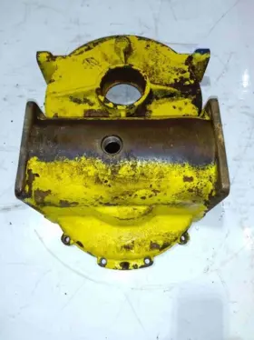 Lca64885 John Deere Housing Rh
