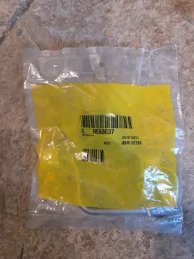 Re60037 John Deere Genuine Oem Nos Fuel Line