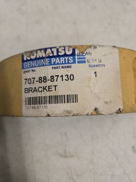 Komatsu 707-88-87130 Free Shipping Oem Bracket Bx11