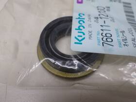 Kubota 76611-12130 Genuine Oil Seal New Old Stock
