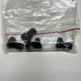 Mack 25085794 Six Point Screw Lot Of 4 Sale Free Shipping