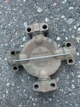 82n1-2f Meritor Used Singapore Universal Joint Free Shipping