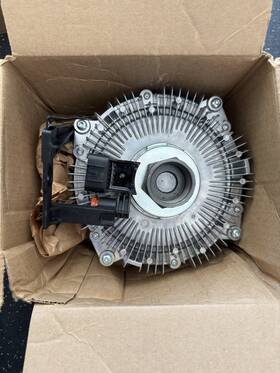 Napa 281774 Electronic Fan Clutch Ford New In Box Free Shipping