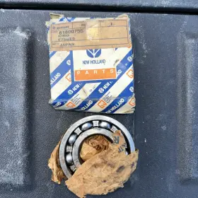 81800755 New Holland Genuine Bearing 81800755 New Holland Genuine Bearing