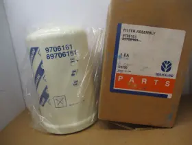 9706161 New Holland Oem Filter Assembly 9706161 New Holland Oem Filter Assembly
