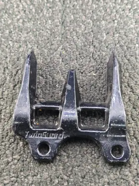 Arn398n Twinguard Forged Steel Counter-cutting Finger Blunt Point Knife Guard Arn398n Twinguard Forged Steel Counter-cutting Finger Blunt Point Knife Guard