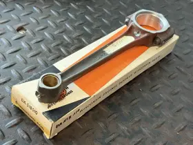 Da-51bs10 Wisconsin .010 Undersize Connecting Rod For Th Thd Ve4 Vf4d