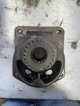 7N-1565 Cat Adapter With Gear Shaft 8N0935 Splined Pump Drive Unit Assembly Used. Price: $249.99.