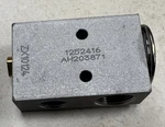 John Deere Oem A/c Expansion Valve AH203871 (new). Price: $45.00.