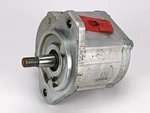 Caterpillar Gear 240-6746 Motor-gp-gr, Genuine, *new*. Price: $1048.88.