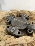 173-0888 : Universal Joint Assembly Cat Oem New. Price: $153.54.